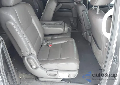 2013 Honda Odyssey Touring/Touring Elite z USA, uszkodzony, nr VIN 5FNRL5H95DB035008